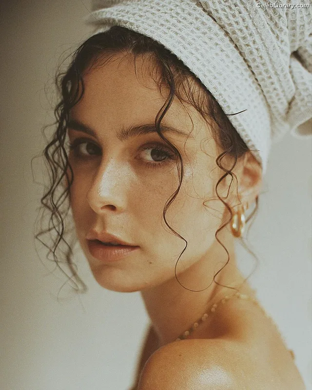 Lena Meyer-Landrut photo 7 of 634