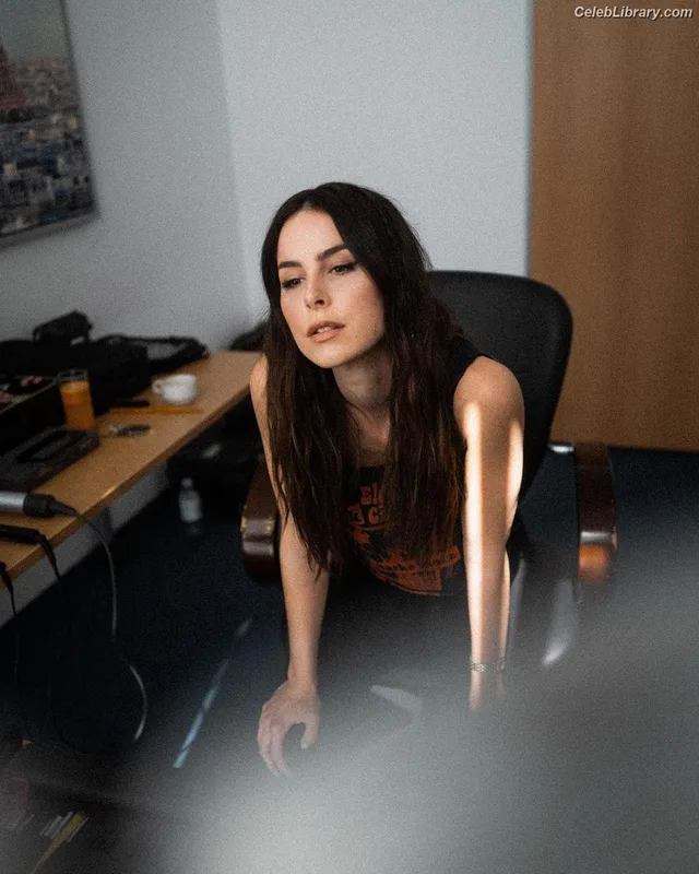 Lena Meyer-Landrut photo 12 of 634