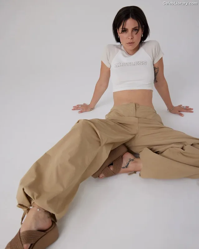 Lena Meyer-Landrut photo 16 of 634