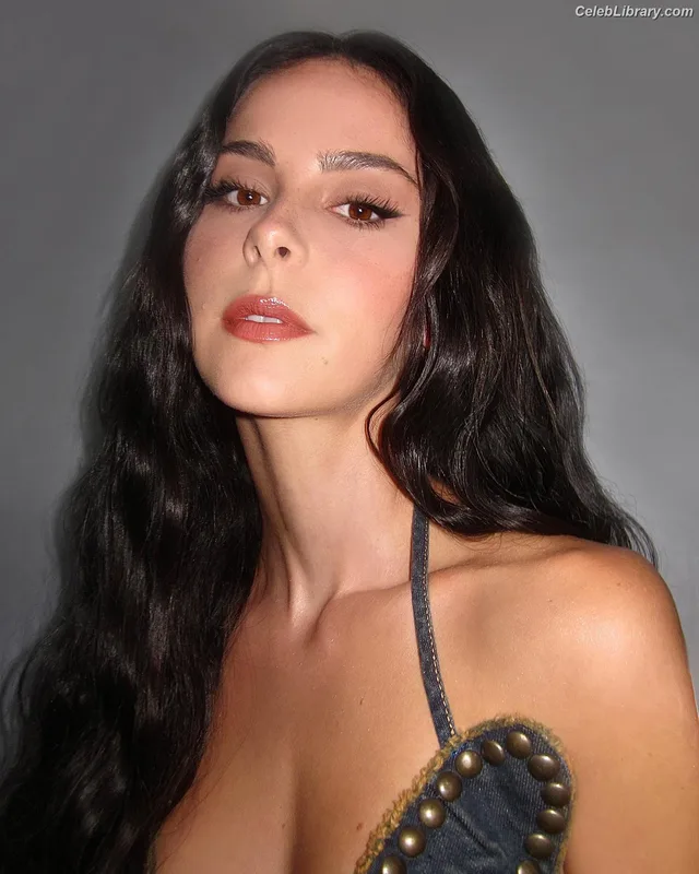 Lena Meyer-Landrut photo 8 of 634