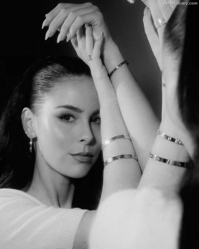 Lena Meyer-Landrut photo 23 of 634