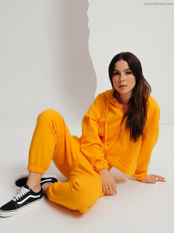 Lena Meyer-Landrut photo 22 of 634