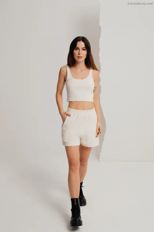 Lena Meyer-Landrut photo 11 of 634