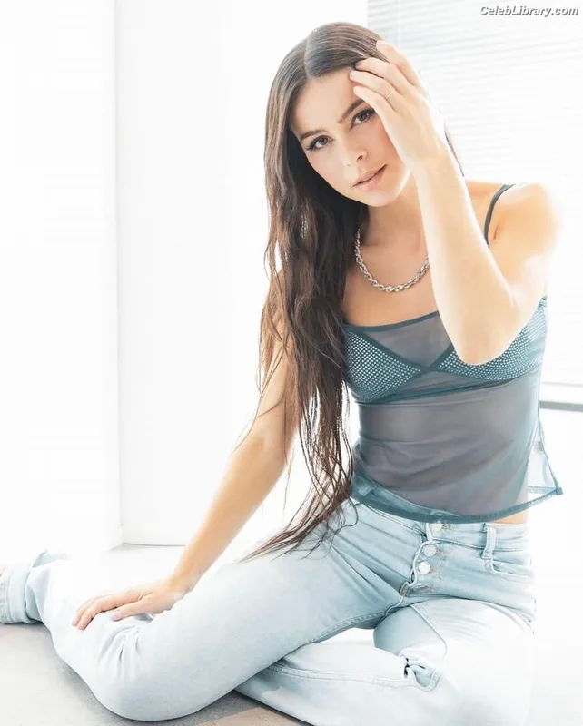 Lena Meyer-Landrut photo 1 of 634