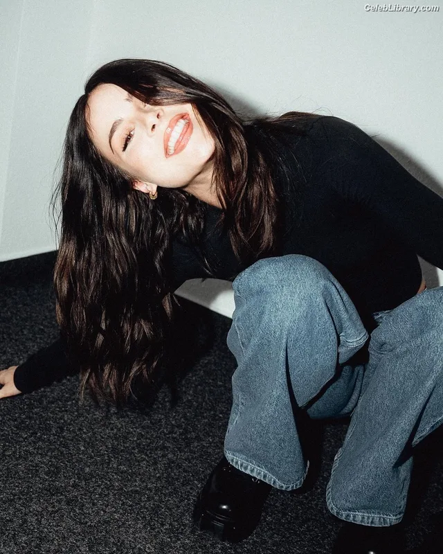 Lena Meyer-Landrut photo 4 of 634