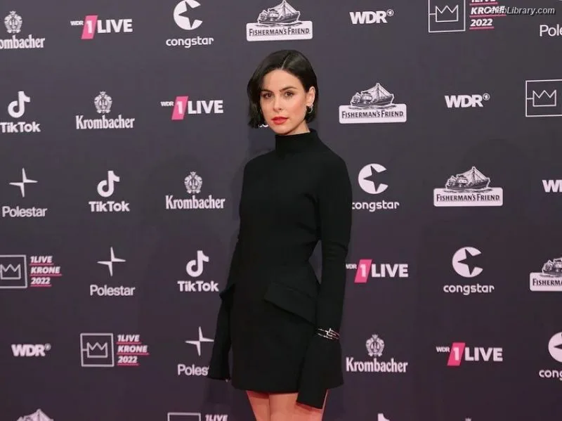 Lena Meyer-Landrut photo 4 of 634