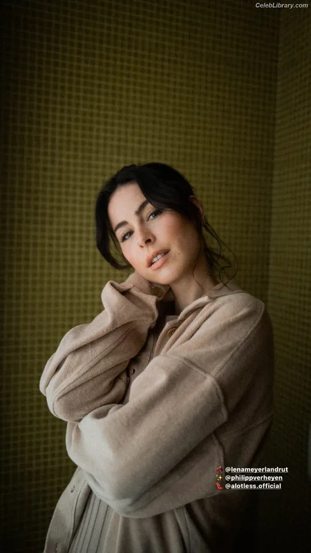 Lena Meyer-Landrut photo 24 of 634