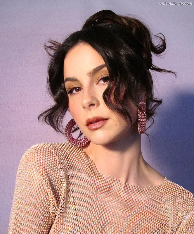 Lena Meyer-Landrut photo 24 of 634