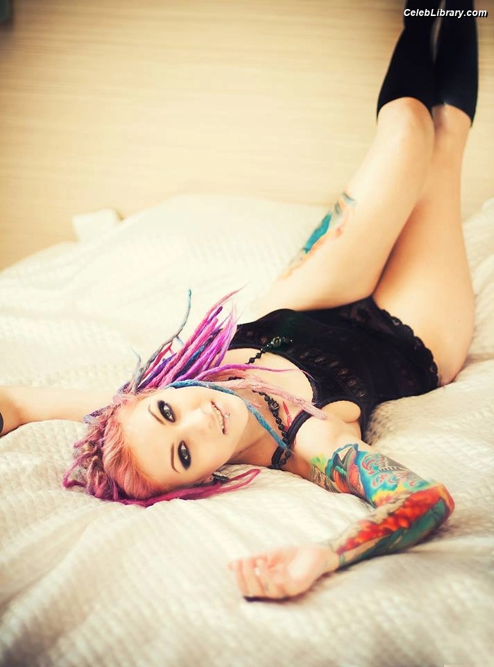 Lena Scissorhands photo 16 of 49