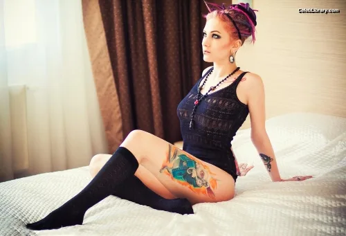 Lena Scissorhands photo 4 of 49