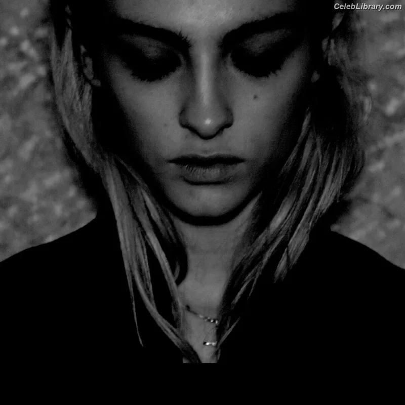 Lera Abova photo 19 of 546