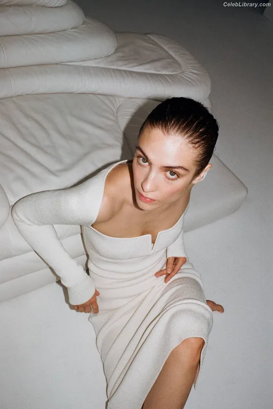 Lera Abova photo 1 of 546