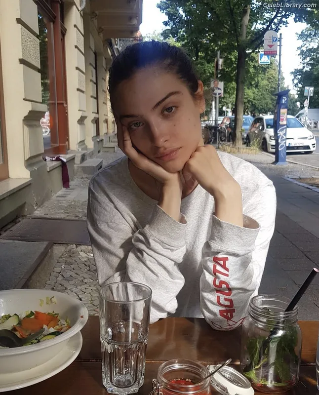 Lera Abova photo 23 of 546