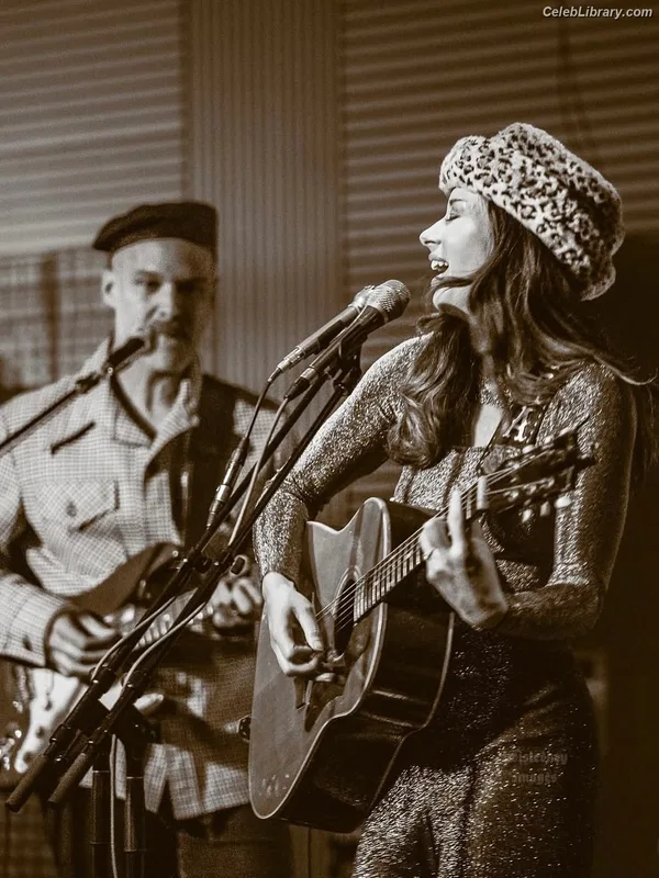 Lera Lynn photo 6 of 62