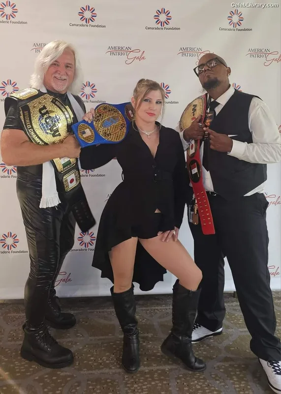 Leva Bates photo 10 of 103