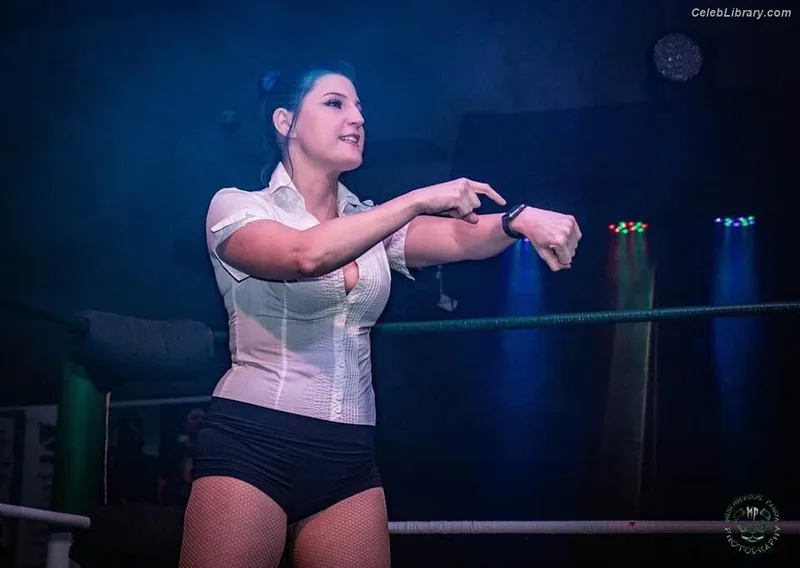 Leva Bates photo 23 of 103