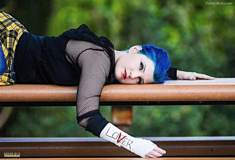 Leva Bates photo 10 of 103