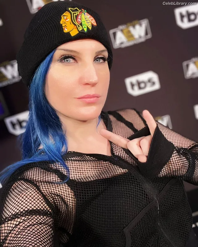Leva Bates photo 1 of 103