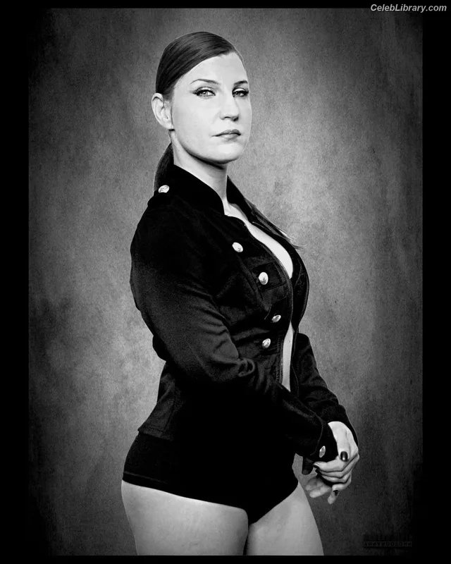 Leva Bates photo 6 of 103