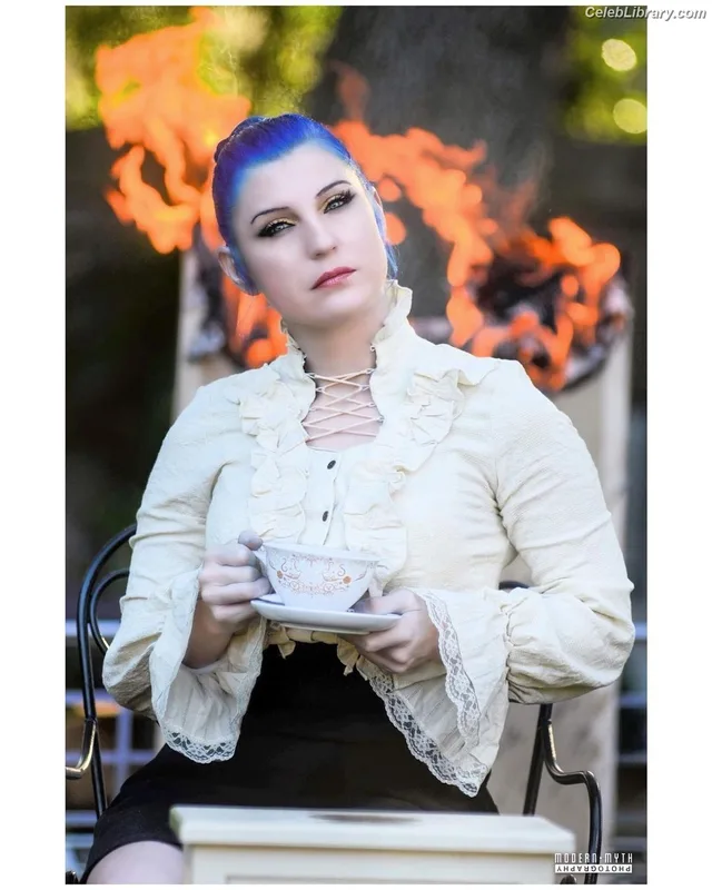 Leva Bates photo 10 of 103