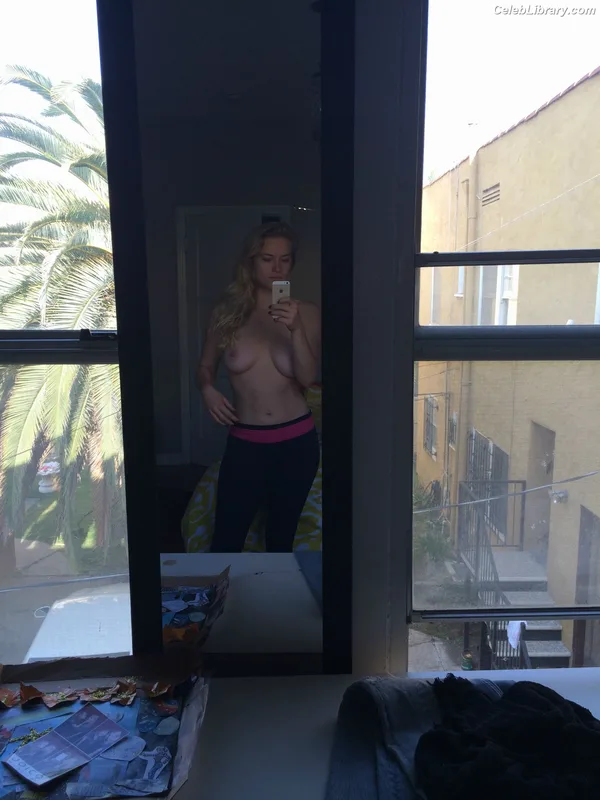 Leven Rambin photo 9 of 215