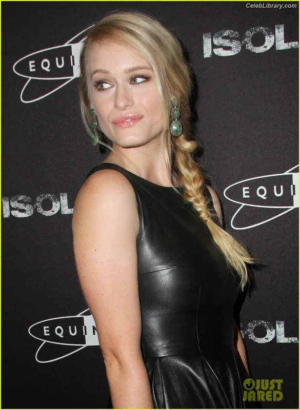Leven Rambin photo 7 of 215