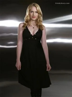 Leven Rambin photo 5 of 215