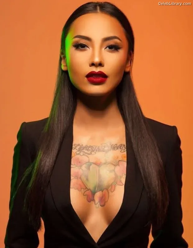 Levy Tran photo 6 of 77