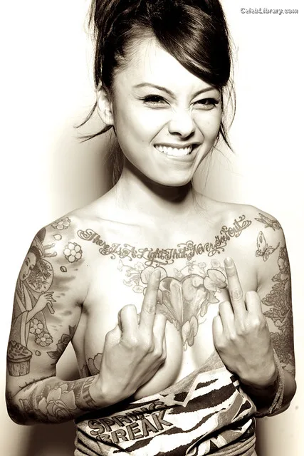 Levy Tran photo 6 of 77