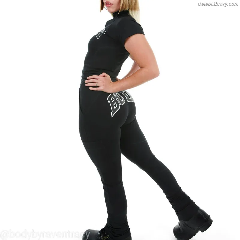 Lexee Smith photo 1 of 549