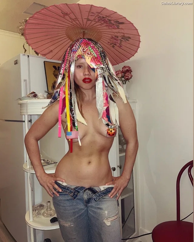 Lexee Smith photo 5 of 549