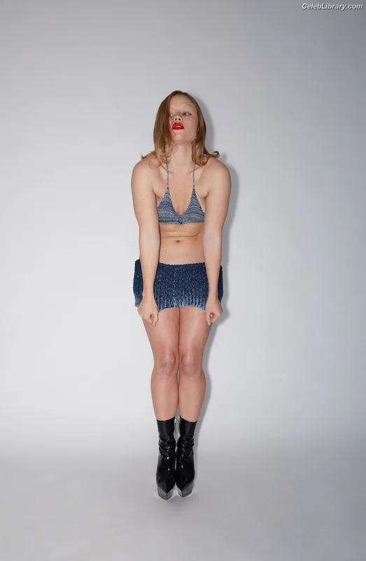 Lexee Smith photo 21 of 549