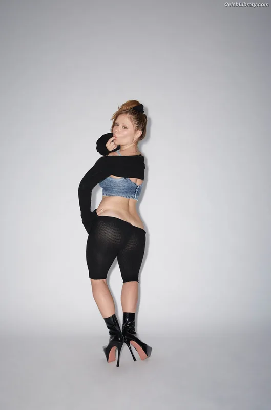Lexee Smith photo 10 of 549