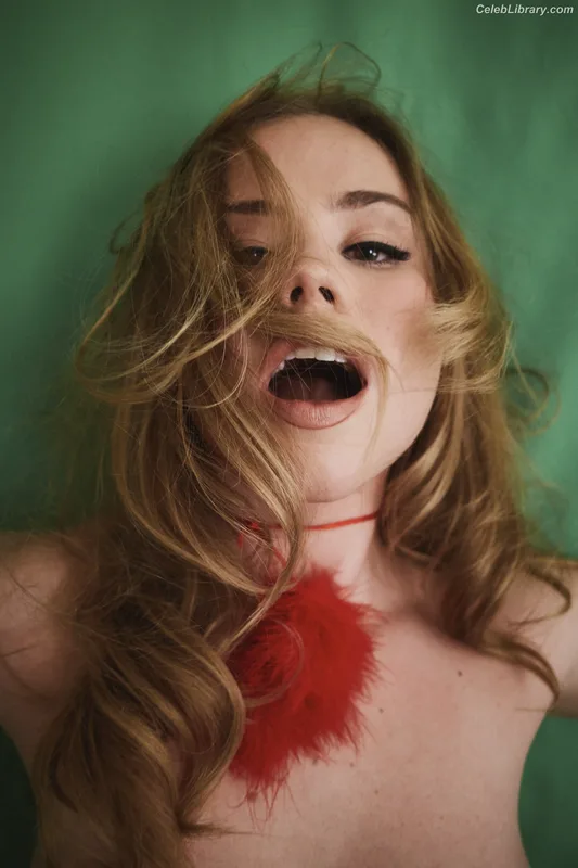 Lexee Smith photo 20 of 549