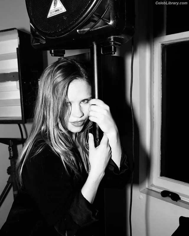 Lexee Smith photo 20 of 549