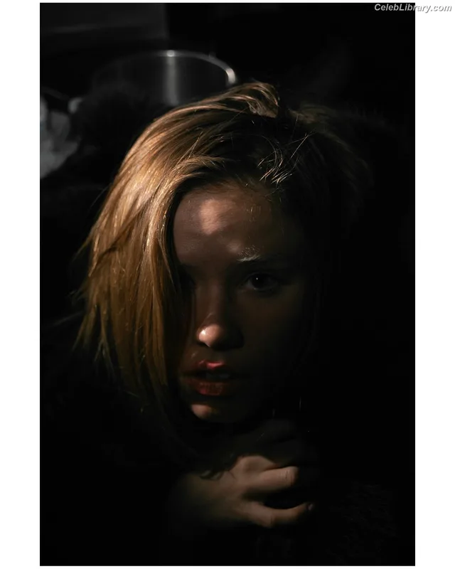 Lexee Smith photo 2 of 549