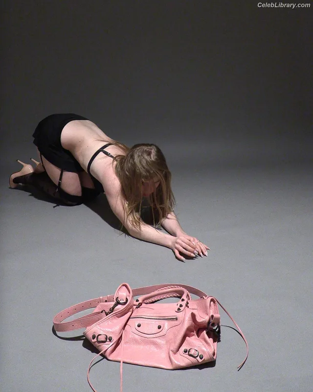 Lexee Smith photo 9 of 549
