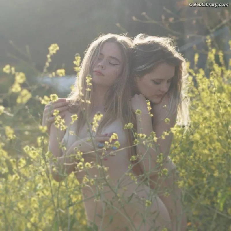 Lexee Smith photo 7 of 549