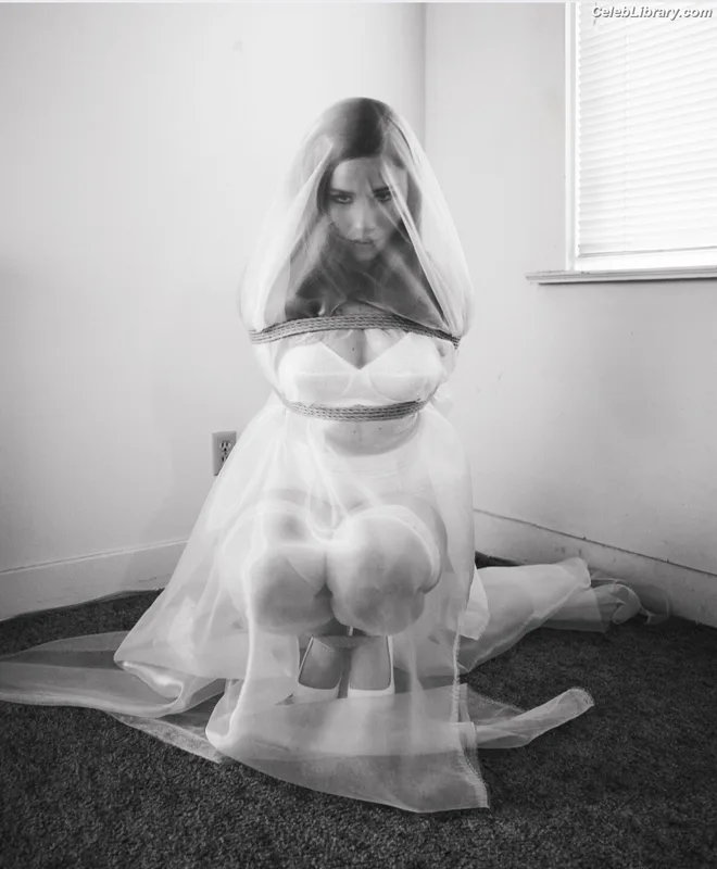 Lexee Smith photo 15 of 549
