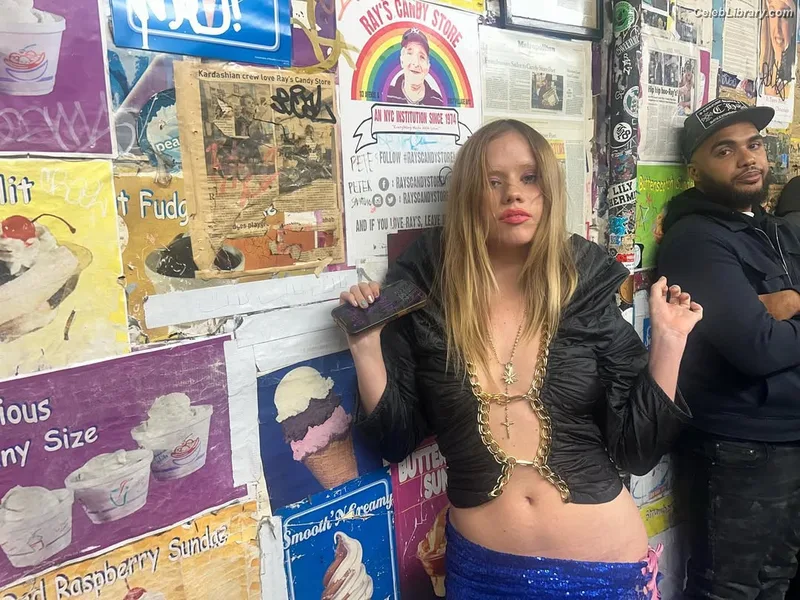 Lexee Smith photo 18 of 549
