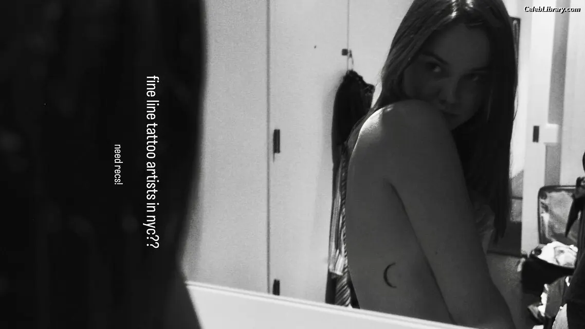 Liana Liberato photo 1 of 197
