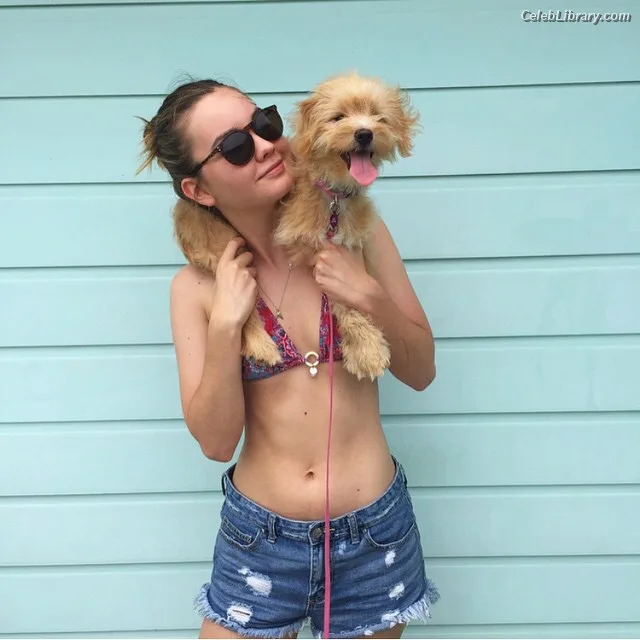 Liana Liberato photo 4 of 198