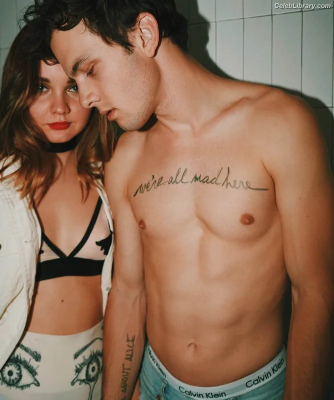 Liana Liberato photo 16 of 198