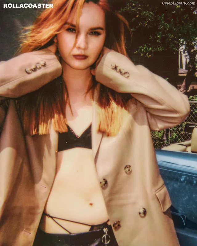 Liana Liberato photo 17 of 198