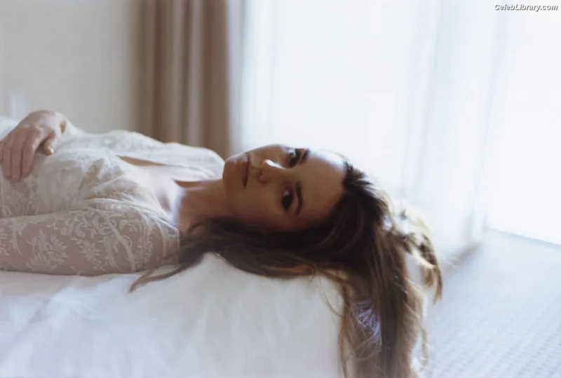 Liana Liberato photo 14 of 198