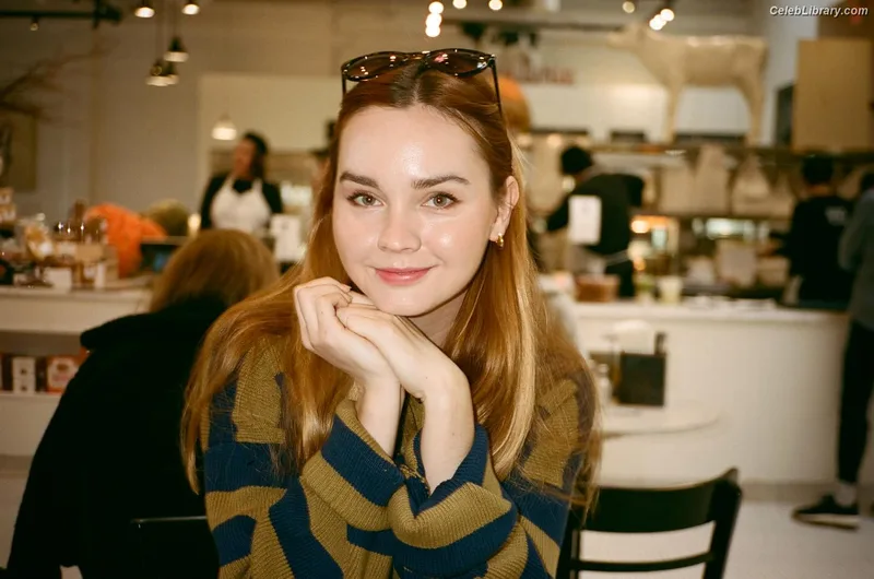 Liana Liberato photo 11 of 198