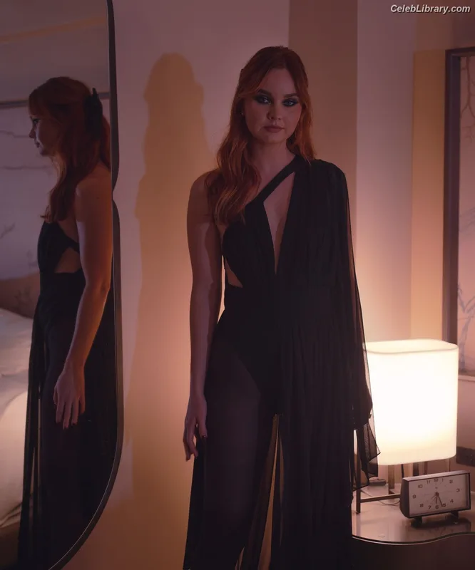 Liana Liberato photo 15 of 198