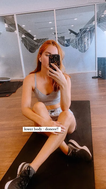 Liana Liberato photo 23 of 198