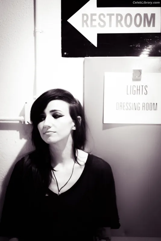 Lights Poxleitner photo 3 of 742