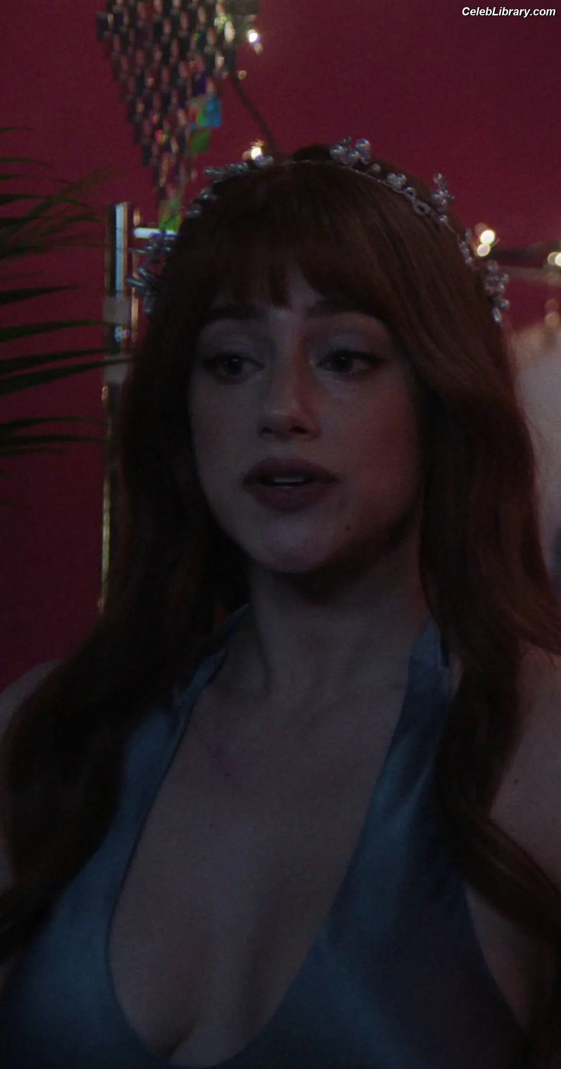 Lili Reinhart photo 15 of 1529